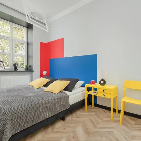 Fabryczna Apartament Pelen Barw Centrum Lodzi By Renters